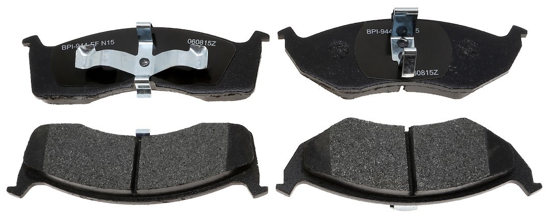 Raybestos R-Line Brake Pad, Metallic, Contains Hardware – MGD730AMH
