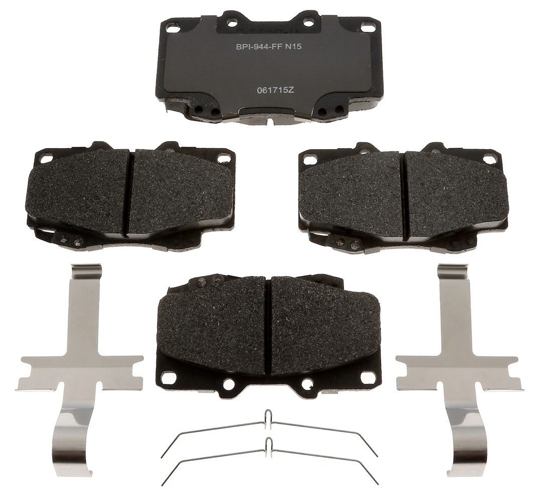 Raybestos R-Line Brake Pad, Metallic, Includes Mounting Hardware – MGD799MH