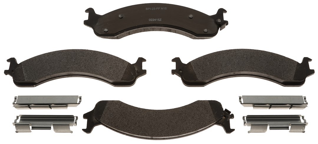 Raybestos R-Line Brake Pad, Metallic, Includes Mounting Hardware – MGD821MH