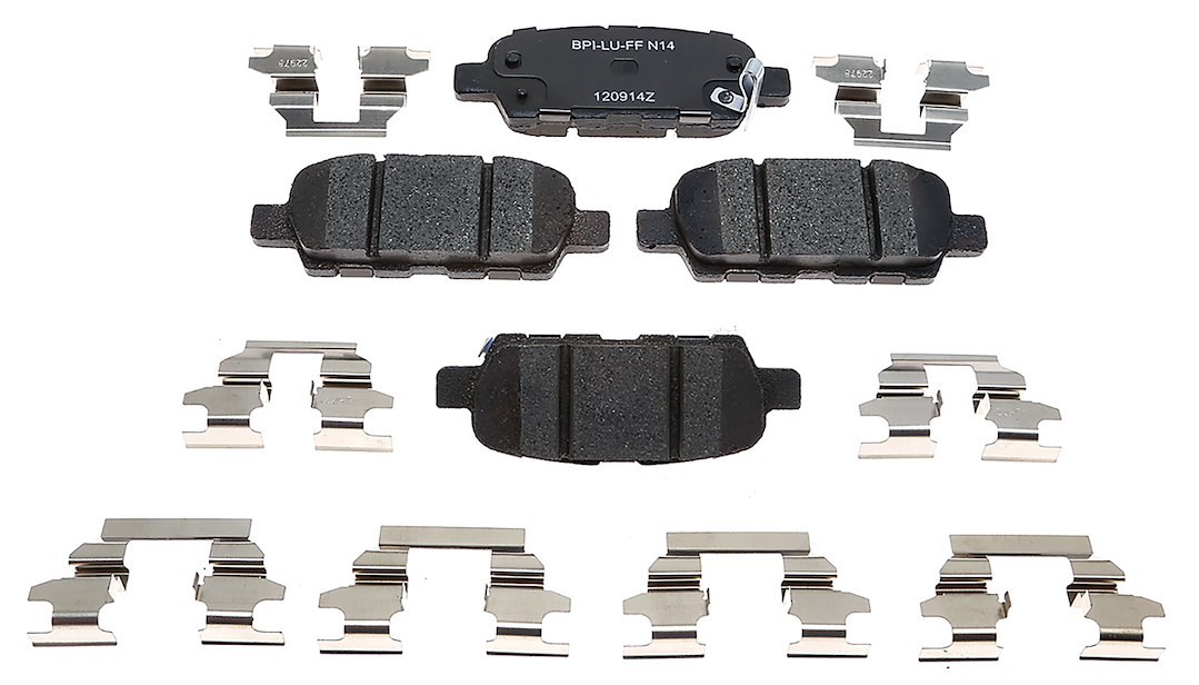 Raybestos R-Line Brake Pad, Ceramic, Includes Mounting Hardware – MGD905CH