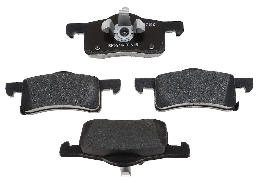 Raybestos R-Line Brake Pad, Metallic – MGD935M