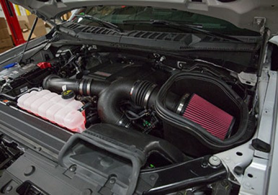 Roush Cold Air Intake, Black Tube, Synthetic Fiber Filter, With Air Box – 421981