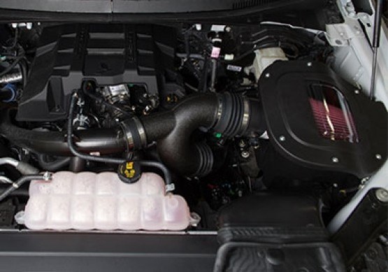 Roush Cold Air Intake, Black Tube, Washable Wire Mesh Filter, With Air Box – 422089