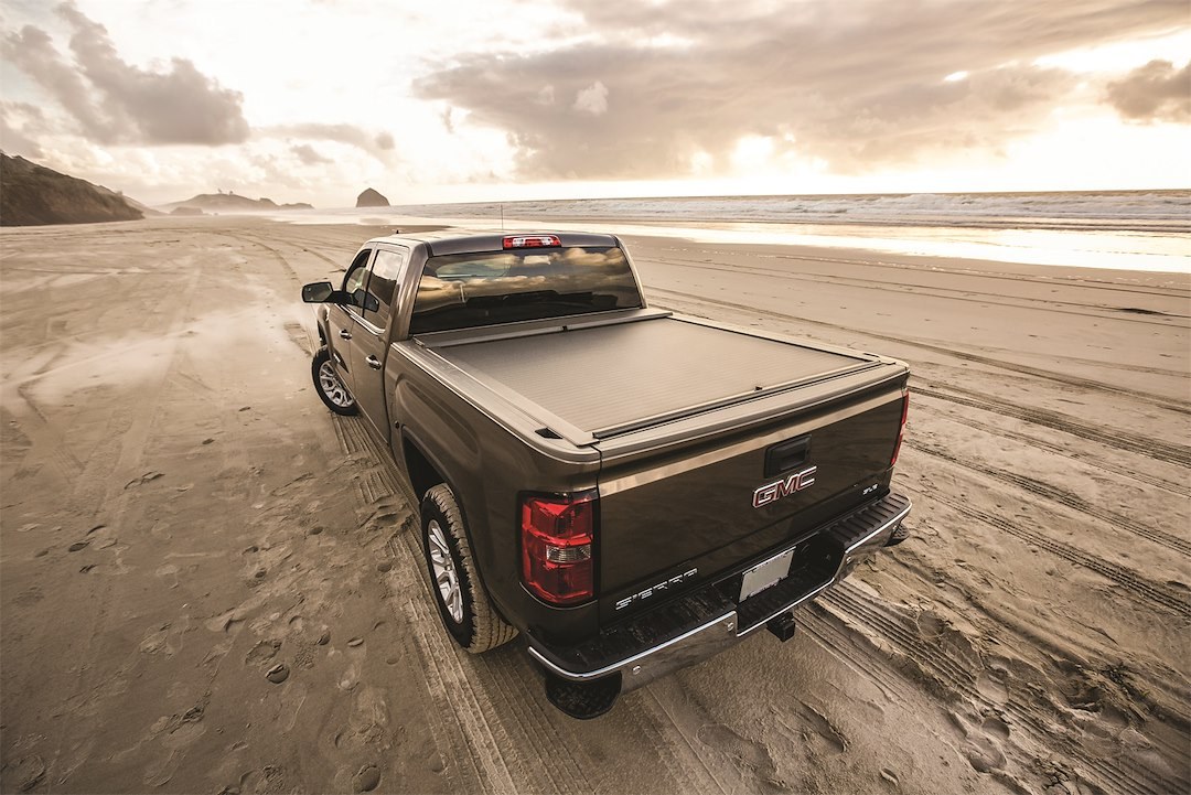 Roll N Lock Tonneau Cover, A-Series ™, Manual Retractable, Lockable, Black Powder Coated, Aluminum – BT221A