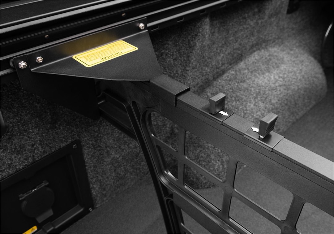 Roll N Lock Bed Cargo Divider, Cargo Manager ®, Works with Roll N Lock Retractable Tonneau Cover, Black, Aluminum, Flip-Up – CM122