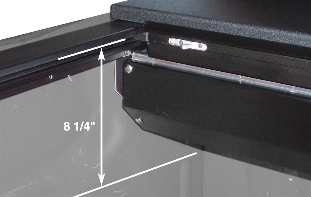 Roll N Lock Tonneau Cover, M-Series™, Manual Retractable, Lockable, Black, Vinyl – LG119M