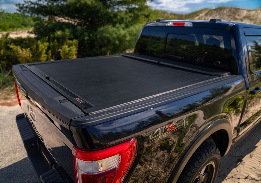 Roll N Lock Tonneau Cover, M-Series, Manual Retractable, Low Profile, Black, Vinyl Over Aluminum, Lockable Using Tailgate Handle Lock – LG576M