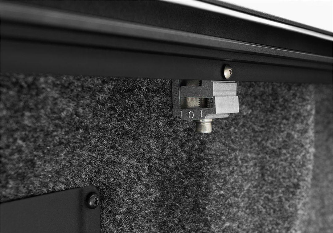 Roll N Lock Tonneau Cover, E-Series, Power Retractable, Lockable, Matte Black, Aluminum – RC131E