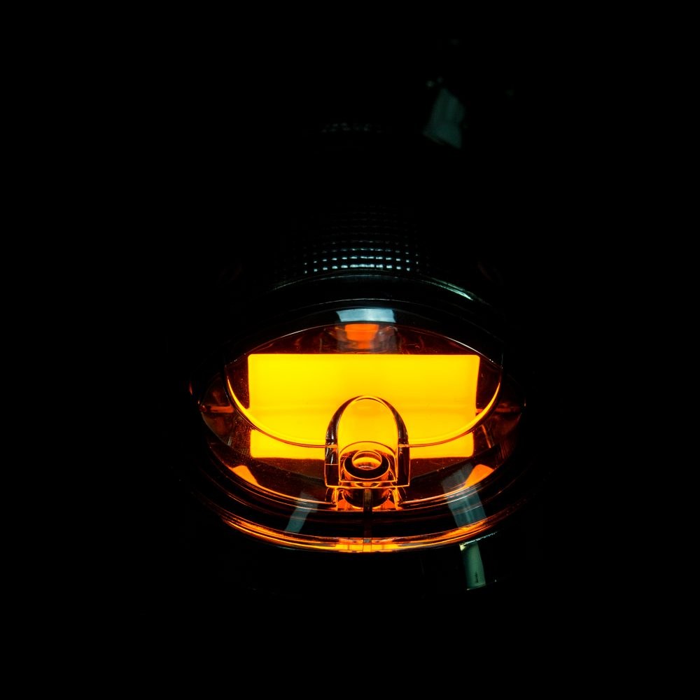 Recon Accessories Roof Marker Light – LED, Direct Fit Tear-Drop, Smoke Lens, Oled Bar Style Bulb, Amber, Set of 5 – 264146BKHP
