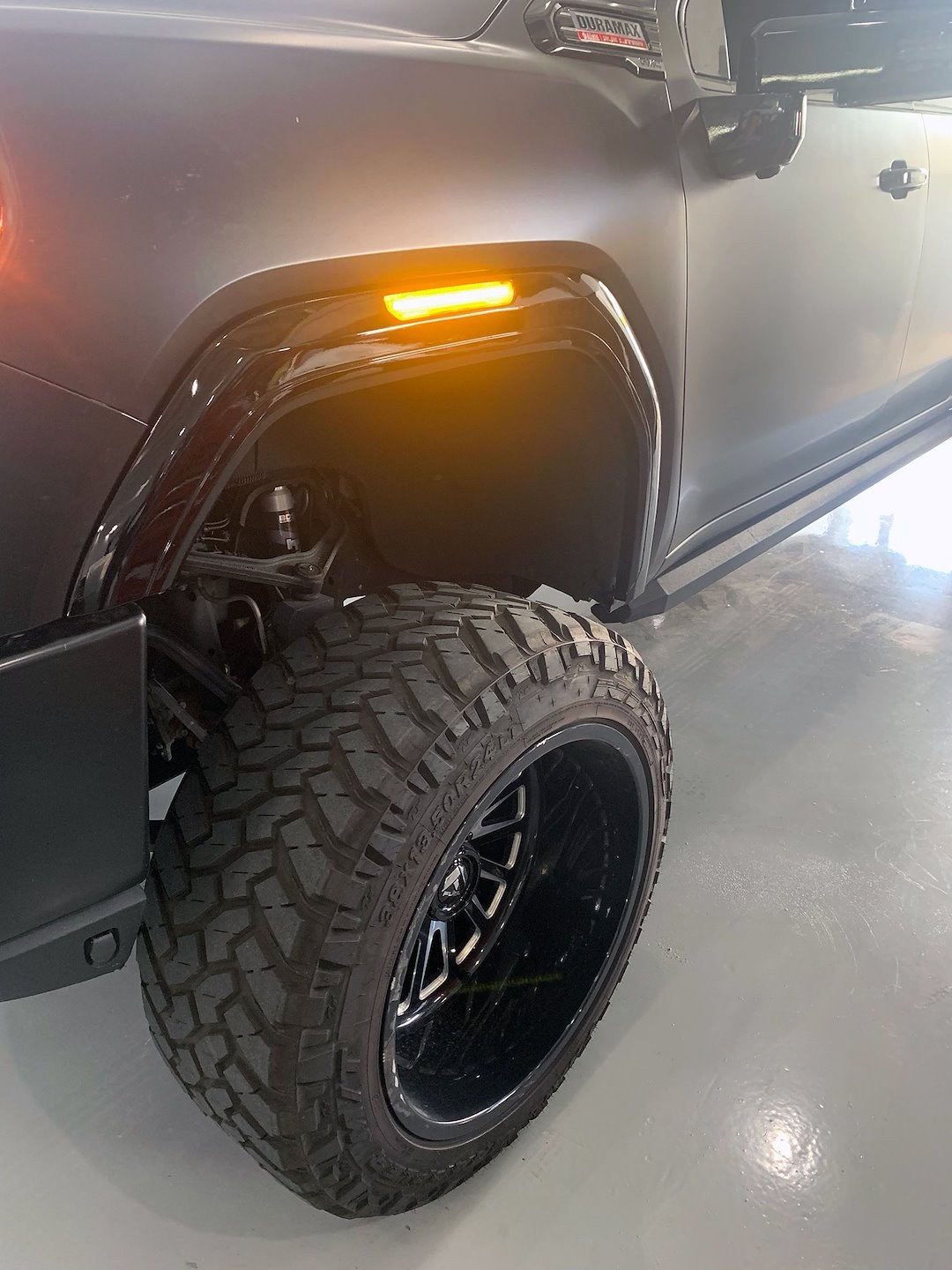Recon Accessories Side Marker Light, Fender Flare Mount, Smoke Lens, Black Trim, LED, Amber Bulb, Set of 4 – 264230BK