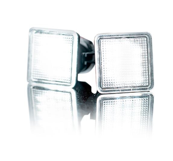 Recon Accessories License Plate Light, LED, OEM Mount, White LED, Chrome Housing – 264908