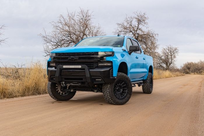 ReadyLIFT Lift Kit Suspension, MAX3.3, 6 Inch Front Lift, 5 Inch Rear Lift – 42-39640