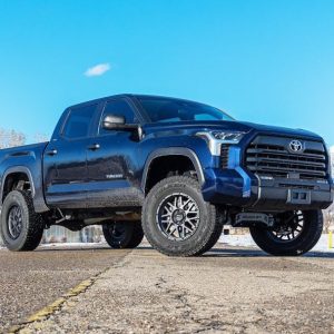 ReadyLIFT Lift Kit Suspension, 6 Inch Front Lift, 6 Inch Rear Lift – 44-52660