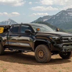 ReadyLIFT Lift Kit Suspension, Sst® Stage 2, 3 Inch Front Lift, 2 Inch Rear Lift – 62-54340