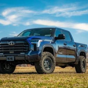 ReadyLIFT Lift Kit Suspension, Sst ® Series, 3 Inch Front Lift, 1-1/4 Inch Rear Lift – 69-52310