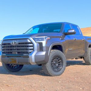 ReadyLIFT Lift Kit Suspension, Sst® Series, 3 Inch Front Lift, 1-1/4 Inch Rear Lift – 69-52331