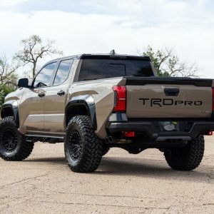 ReadyLIFT Lift Kit Suspension, Sst® Series, 1-1/2 Inch Front Lift, 1 Inch Rear Lift – 69-54150