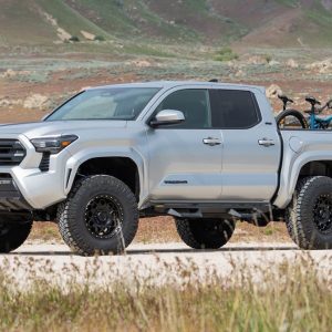ReadyLIFT Lift Kit Suspension, Sst® Series, 3 Inch Front Lift, 2 Inch Rear Lift – 69-54320
