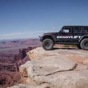 ReadyLIFT Lift Kit Suspension, Sst® Series, 2-1/2 Inch Front Lift, 2 Inch Rear Lift – 69-6825
