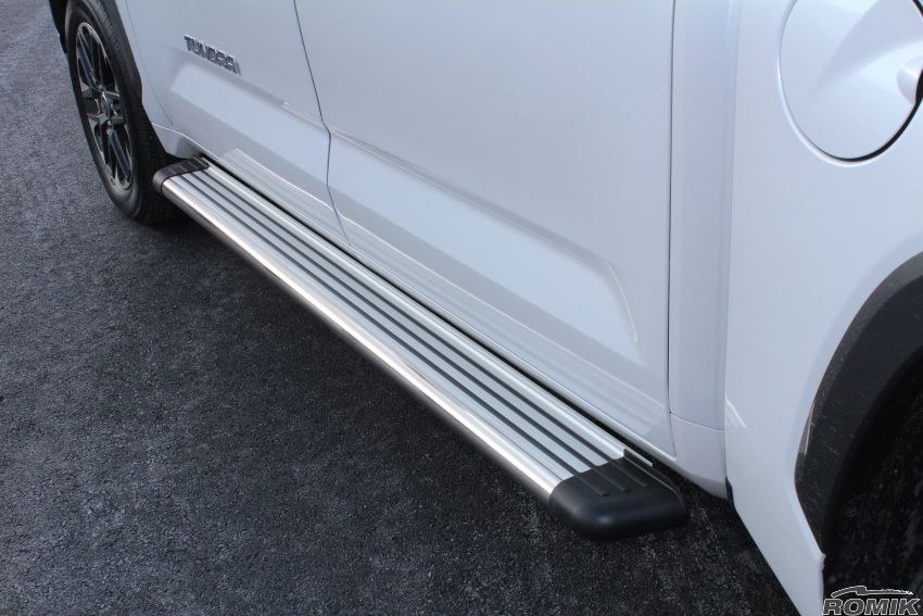 Romik USA Running Board, RB2 Series, Polished, Silver, Aluminum, Unlighted, 450 Pound Capacity, With Mounting Bracket/ Hardware – 21728418