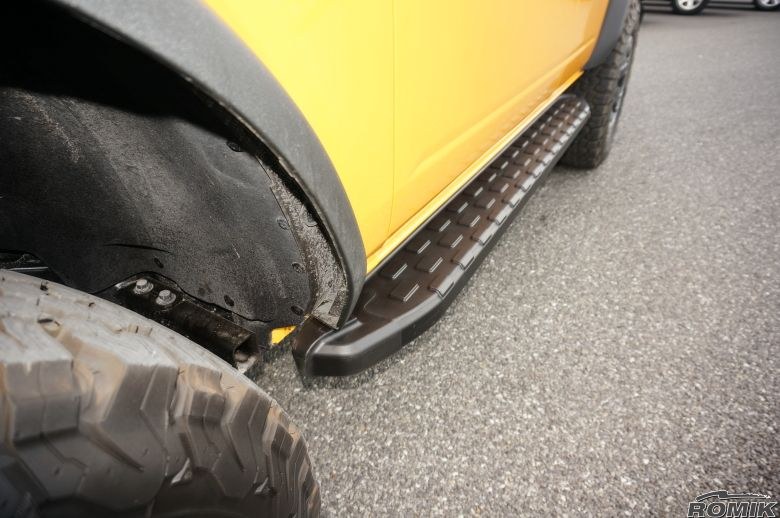 Romik USA Running Board, Rec Series, Anodized, Black, Aluminum, Unlighted, 300 Pound Capacity, With Mounting Bracket/ Hardware – 52388419