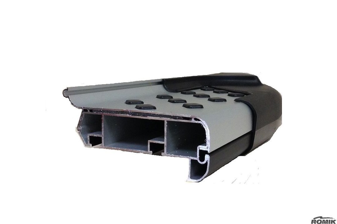Romik USA Running Board, Ral-T Series, Polished, Silver, With Black End Caps, Aluminum, Unlighted, 450 Pound Capacity – 61345418