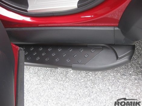 Romik USA Running Board, Ral Series, Black Powder Coated, Aluminum, With Black Powder Coated End Caps, Unlighted, 400 Pound Capacity – 62010419