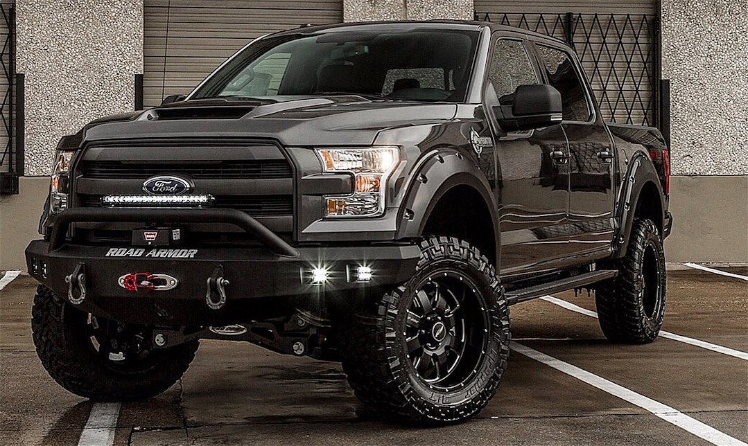 Road Armor Bumper, Stealth Pre-Runner, One Piece Design, Mounting Hardware Included, With Pre-Runner Guard, With Winch Mount – 615R4B