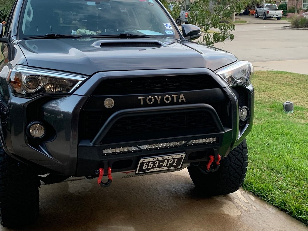 Road Armor Bumper, Stealth, One Piece Design, Low Profile, Mounting Hardware Included, With Bull Bar, With Winch Mount, With Shackle Mounts – 9151FR4B