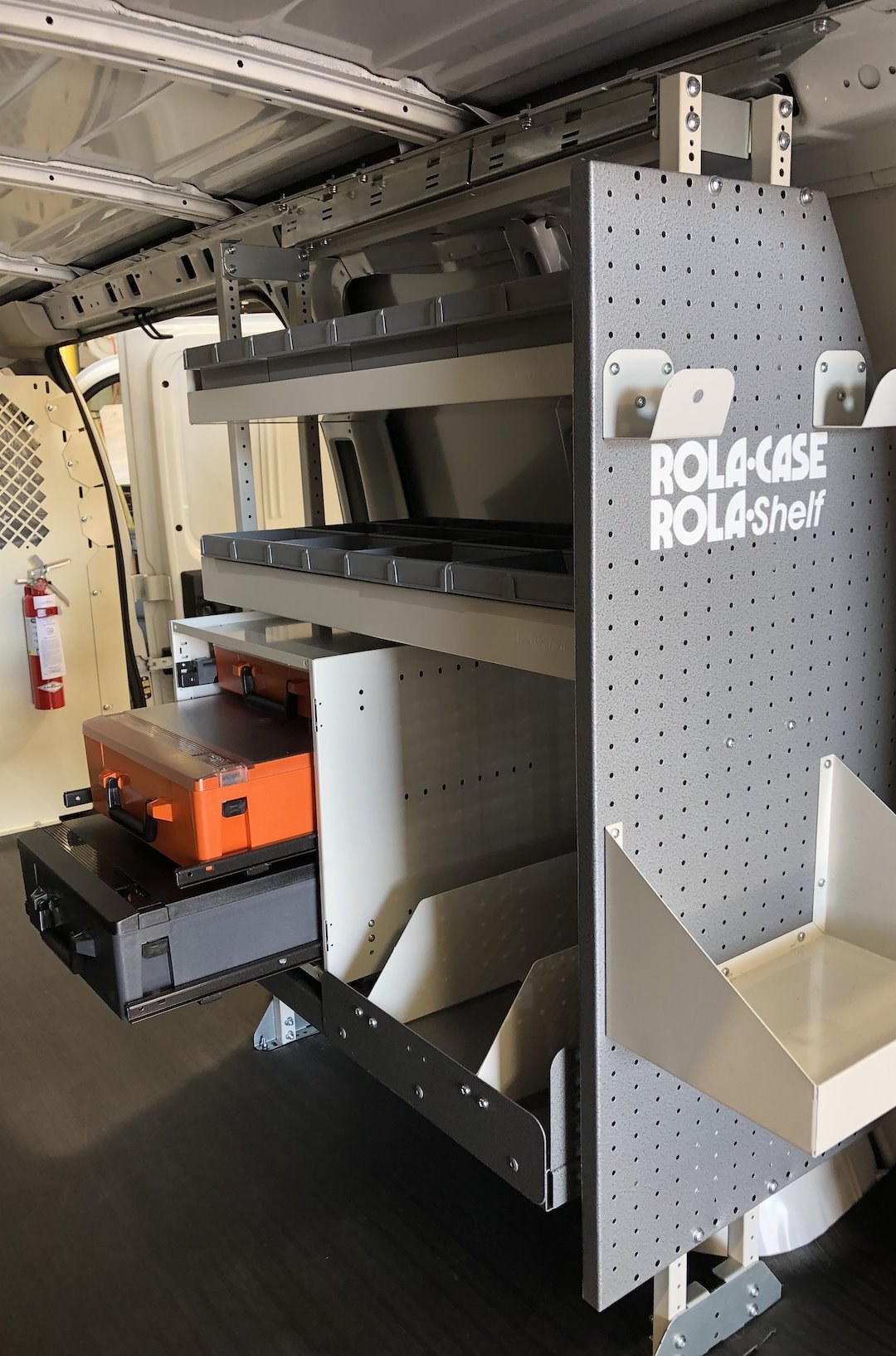 Rolacase Van Storage System Shelf End Panel, For Low Roof Vans, Passenger Side Panel, 40.2 Inch Height X 18.1 Inch Width, Tapered, Single – RSPEP/R