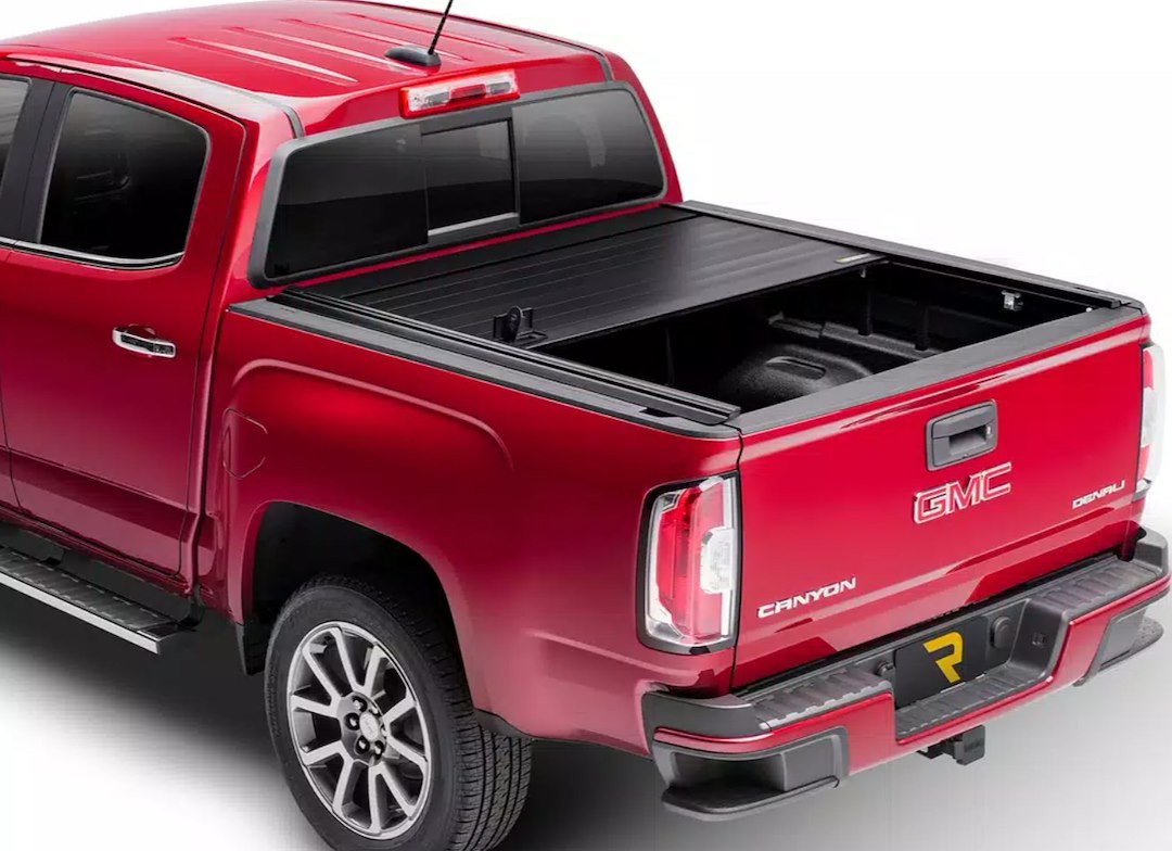 Retrax Tonneau Cover, Retraxpro Mx, Manual Retractable, Low Profile, Powder Coated Matte Black, Aluminum, Key Lock – 80337RTX