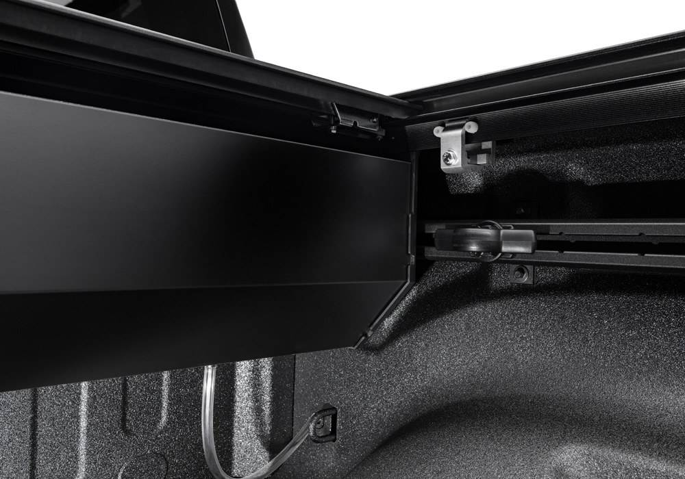 Retrax Tonneau Cover, Retraxpro Mx, Manual Retractable, Key Lockable, Black Matte, Aluminum – 80372