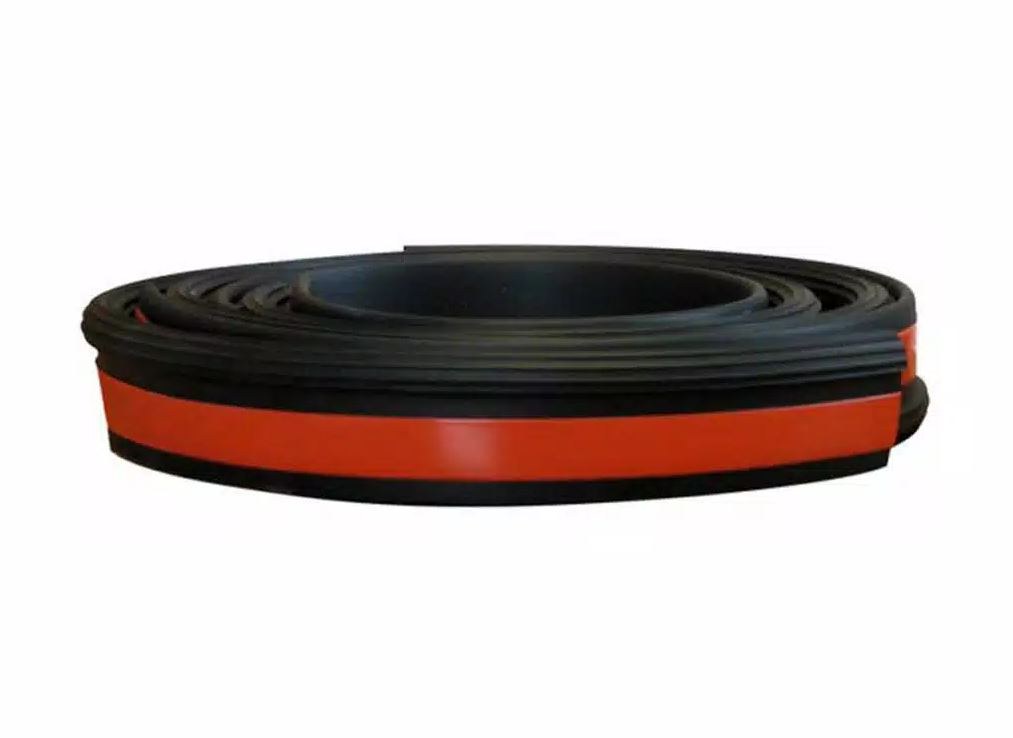 Retrax Tailgate Seal, Black, Rubber – 92011