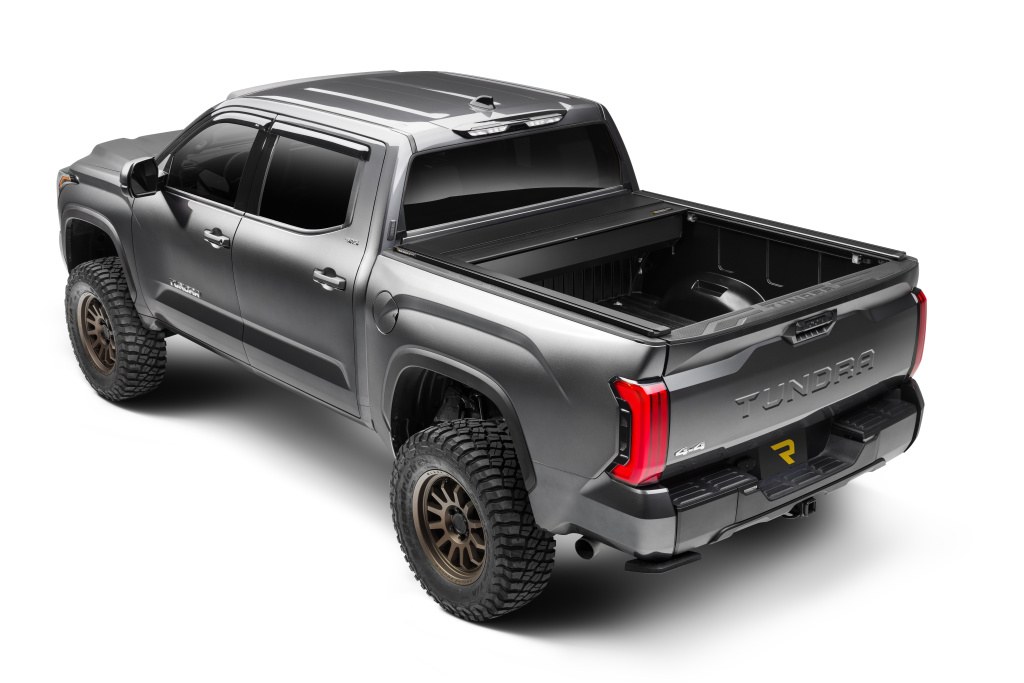 Retrax Tonneau Cover, Retrax Eq, Power Retractable, Matte Black, Aluminum, Remote Control Lock, With LED Light – EQ0383-1