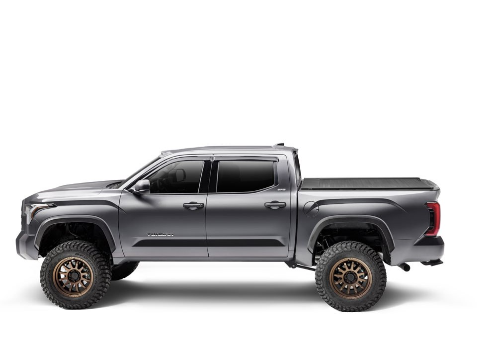 Retrax Tonneau Cover, Retrax Eq, Power Retractable, Matte Black, Aluminum, Remote Control Lock, With LED Light – EQ0481