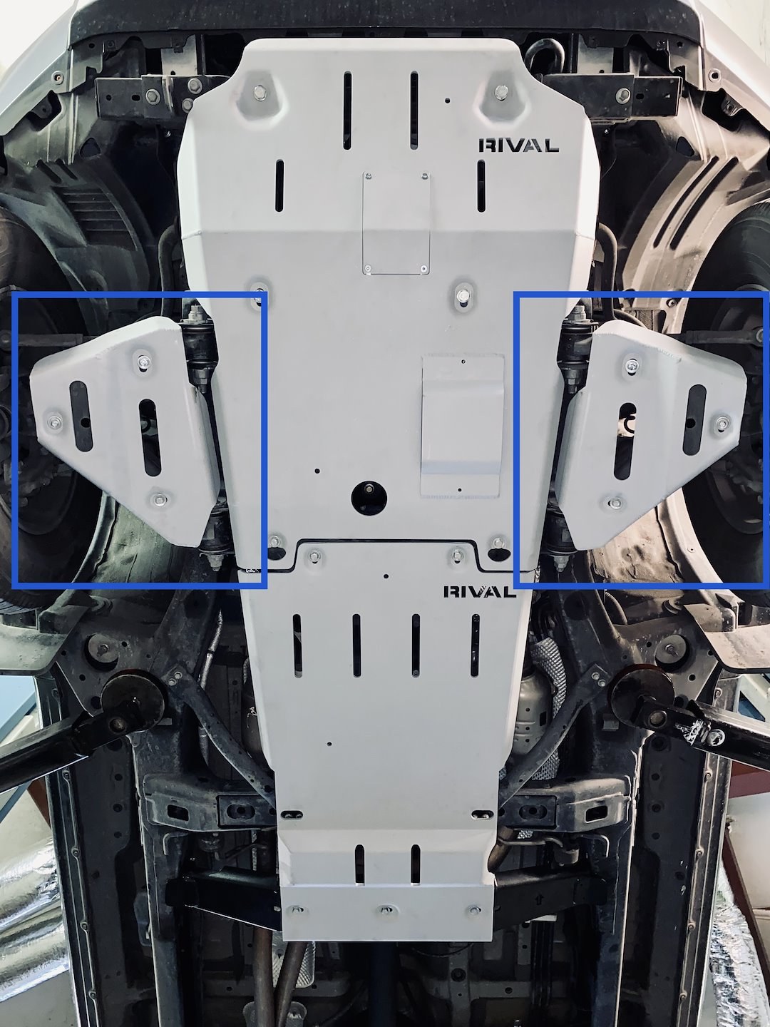 Rival Skid Plate, A-Arms, Powder Coated, White, Aluminum, With Mounting Kit – 2333.9546.1.6