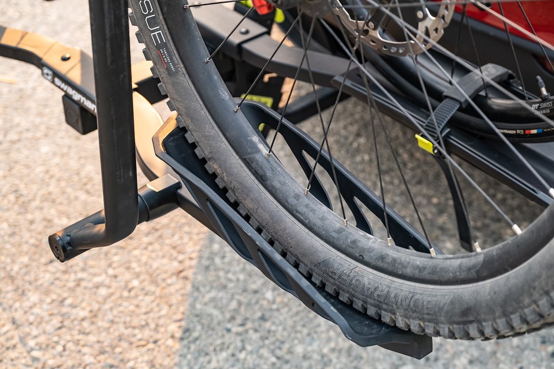 Swagman Bike Rack, Skaha, Holds 2 Bikes, Wheel Trays Accommodate Up to 5 Inch Wide Tires, Zero Frame Contact, 60 Pound Per Bike Capacity – 66686