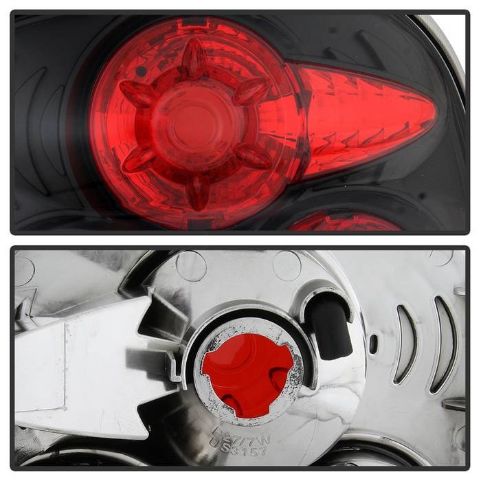 Spyder Auto Tail Light Assembly, Uses OE Bulbs, Euro Clear Lens, Black Housing, Set of 2 – 5002105