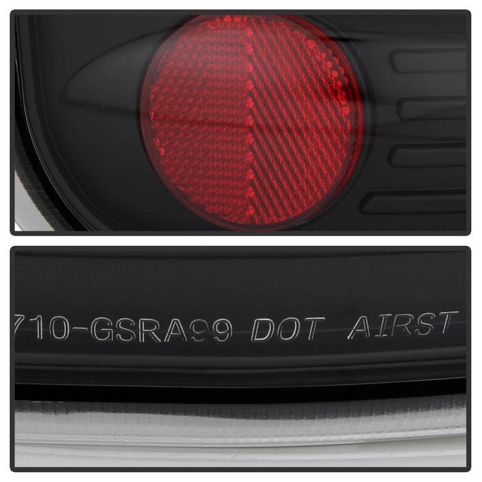 Spyder Auto Tail Light Assembly, Uses OE Bulbs, Euro Clear Lens, Black Housing, Set of 2 – 5002105