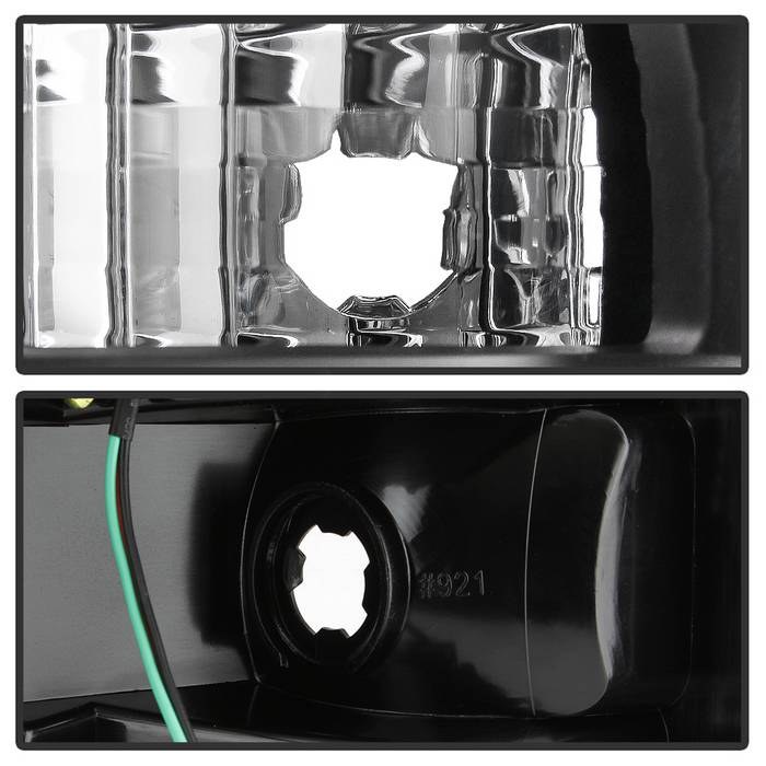 Spyder Auto Tail Light Assembly, LED, Clear Lens, Black Housing, Uses OE Reverse Bulb – 5008374