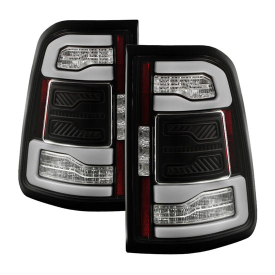 Spyder Auto Tail Light Assembly, Apex Series, Clear Lens, Black Housing, LED – 5089144