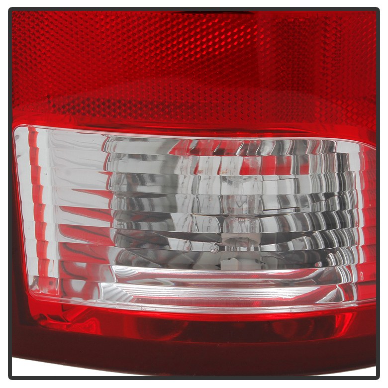 Spyder Auto Tail Light Assembly, Uses Stock Bulbs, Red/ Clear Lens, Black Housing, Single – 9033179