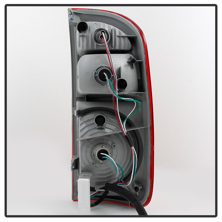 Spyder Auto Tail Light Assembly, Uses Stock Bulbs, Red/ Clear Lens, Black Housing, Single – 9033391