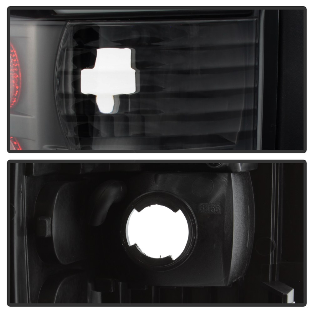 Spyder Auto Tail Light Assembly, LED, Clear Lens, Bar Style, Black Housing, Set of 2 – 9038860