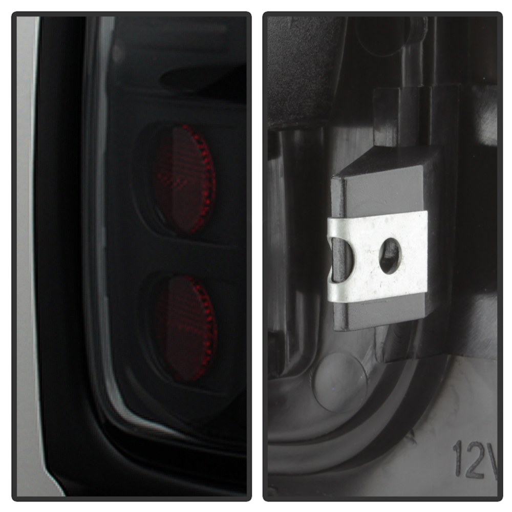 Spyder Auto Tail Light Assembly, LED, Clear Lens, Bar Style, Black Housing, Set of 2 – 9038860