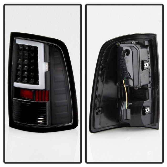 Spyder Auto Tail Light Assembly, LED, Clear Lens, Black Housing, Set of 2 – 9041013