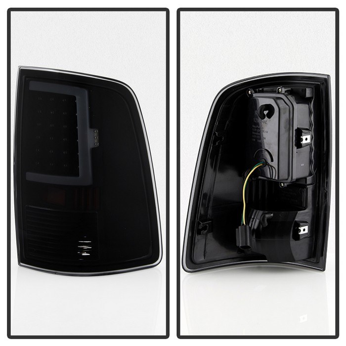 Spyder Auto Tail Light Assembly, LED, Black Smoke Lens, Black Housing, Set of 2 – 9041020