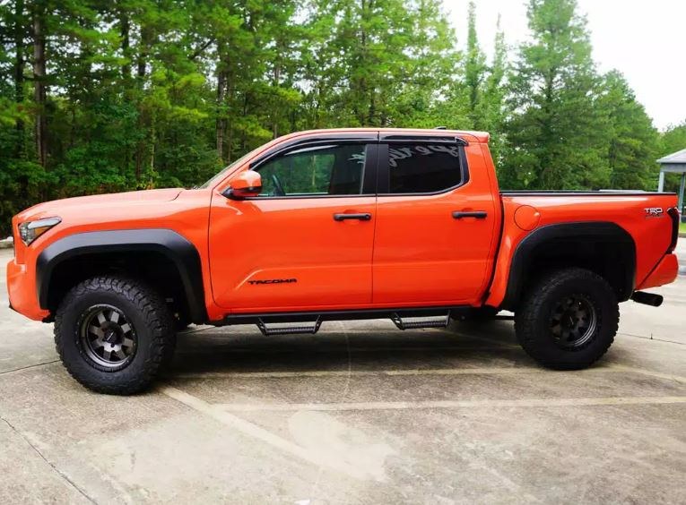 Superlift Leveling Kit Suspension, 2 Inch Lift, Strut Assembly Spacer, With Strut Assembly Spacers/ Installation Hardware – 40055