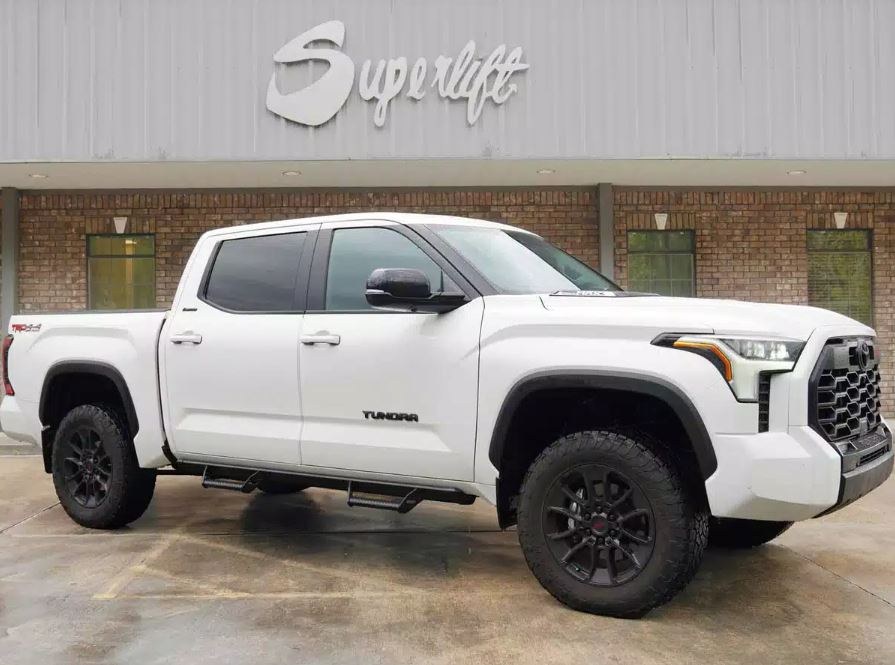 Superlift Lift Kit Suspension, 3 Inch Front Lift, 3 Inch Rear Lift, Without Shock Absorbers IN Kit – Shock Change Not Necessary – K1069