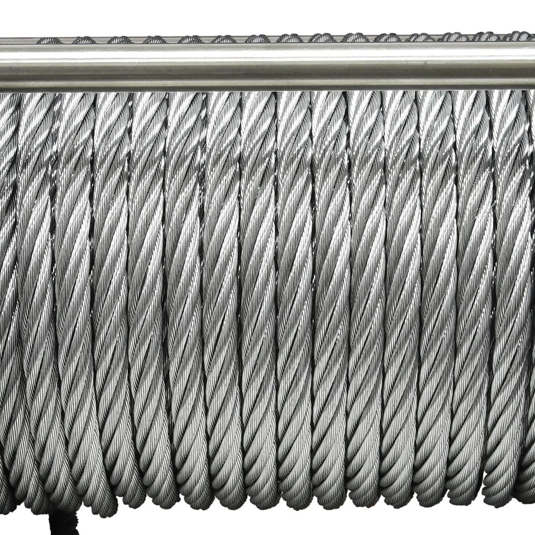 Superwinch Winch, Tiger Shark, Vehicle Mounted, Vehicle Recovery, 12 Volt Electric, 9500 Pound Line Pull Capacity, 95 Foot Wire Rope – 1595200